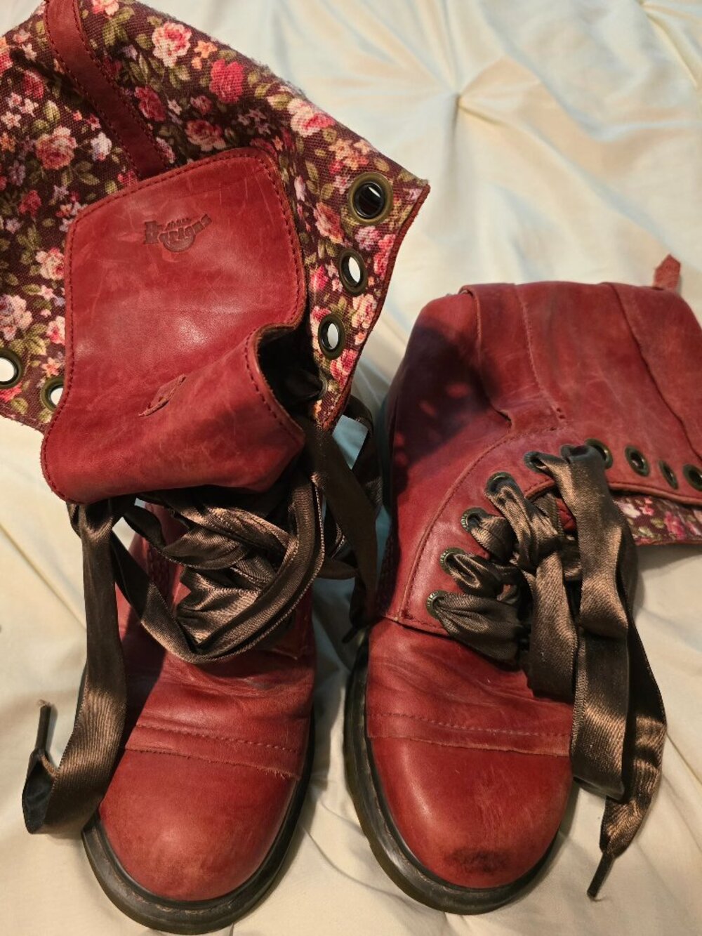 Dr Martens Triumph 1914 12 eye fold-down boots.  Size 9